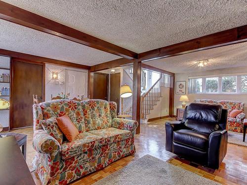 Family room - 273 Rue Valois, Saint-Bruno-De-Montarville, QC - Indoor Photo Showing Living Room