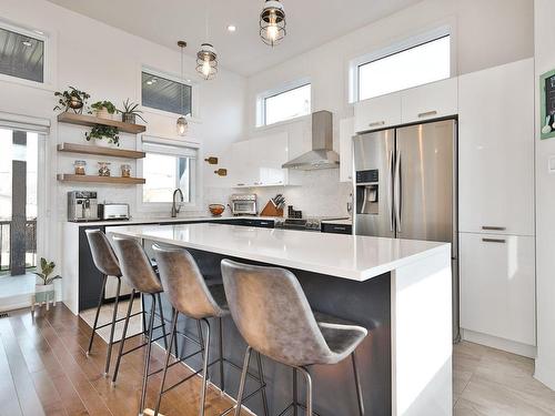 Kitchen - 233 Rue Lucien, Saint-Philippe, QC - Indoor Photo Showing Kitchen With Upgraded Kitchen