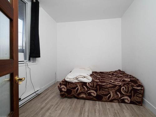 Chambre Ã Â coucher - 625  - 627 3E Avenue, Montréal (Lachine), QC - Indoor Photo Showing Bedroom