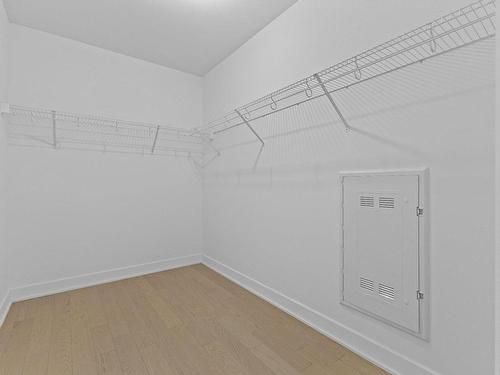 1701-505 Rue De L'Escale, Brossard, QC - Indoor With Storage