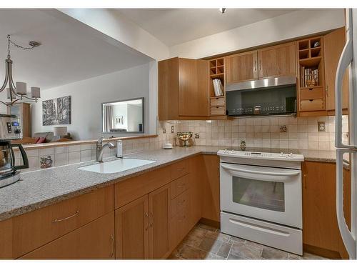 Kitchen - 210-210 Rue Louis-Hébert, Boucherville, QC - Indoor Photo Showing Kitchen