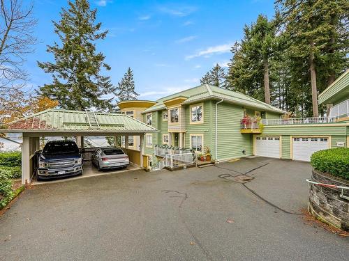 302-2275 Comox Ave, Comox, BC 