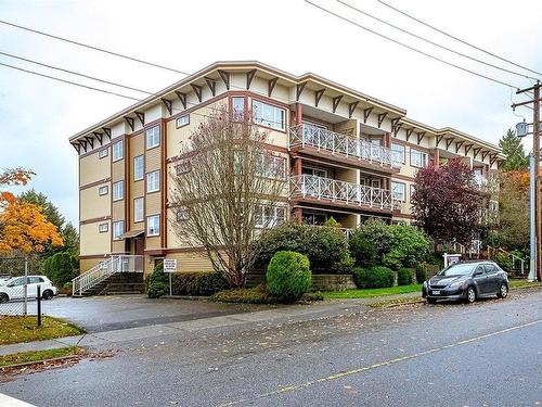 101-481 Kennedy St, Nanaimo, BC - Outdoor