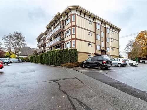 101-481 Kennedy St, Nanaimo, BC - Outdoor