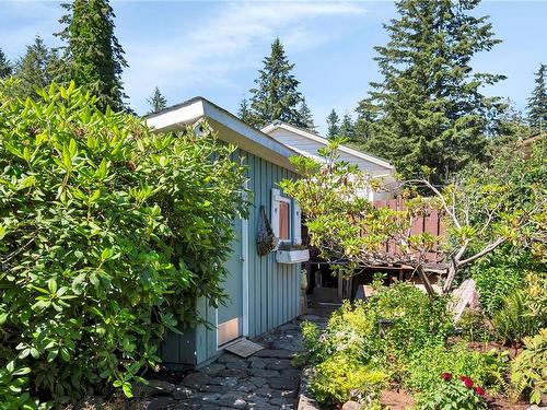 2494 Coho Rd, Campbell River, BC 