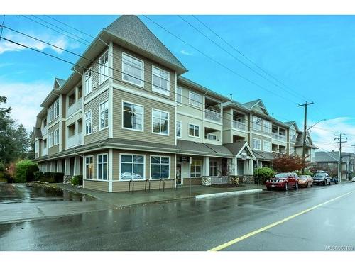 205-555 4Th St, Courtenay, BC - Outdoor With Facade