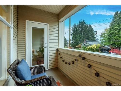 205-555 4Th St, Courtenay, BC - Outdoor With Exterior