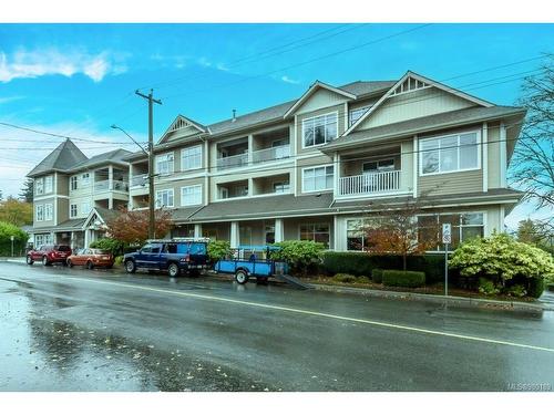 205-555 4Th St, Courtenay, BC - Outdoor With Balcony With Facade