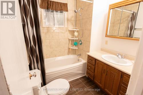 66 Mcfadden Road, North Kawartha, ON - Indoor Photo Showing Bathroom