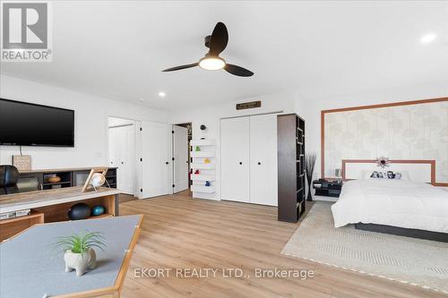 2223 Cooper Road, Madoc, ON - Indoor Photo Showing Bedroom