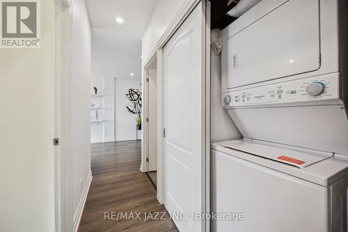 608 - 44 Bond Street W, Oshawa (O'Neill), ON - Indoor Photo Showing Laundry Room