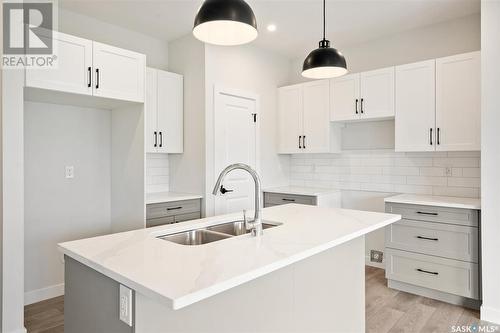 71 651 Dubois Crescent, Saskatoon, SK - Indoor Photo Showing Kitchen With Double Sink With Upgraded Kitchen