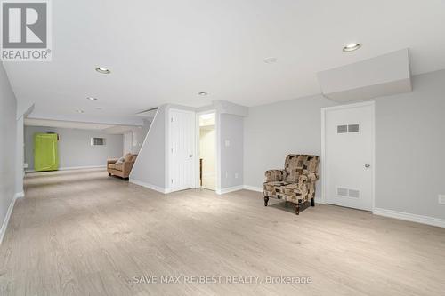 60 Scott Street, Brampton, ON - Indoor Photo Showing Other Room