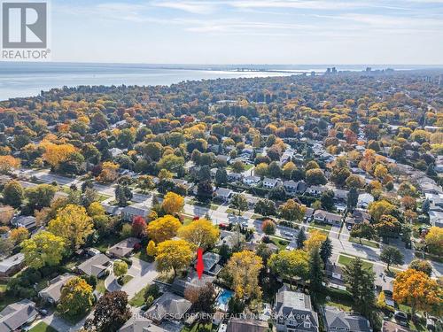 4017 Grapehill Avenue, Burlington, ON - Outdoor With View