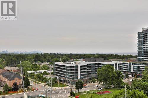 1002 - 28 Ann Street, Mississauga, ON - Outdoor With View