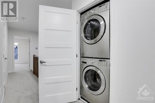 Upper level laundry - 572 Halo Private, Ottawa, ON - Indoor Photo Showing Laundry Room