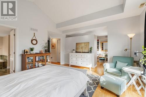 36 Edenvale Drive, Ottawa, ON - Indoor Photo Showing Bedroom