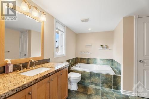 36 Edenvale Drive, Ottawa, ON - Indoor Photo Showing Bathroom