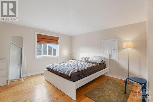 36 Edenvale Drive, Ottawa, ON - Indoor Photo Showing Bedroom