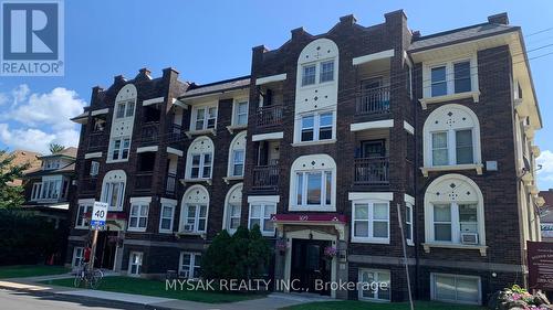 107-109 Balsam Avenue S, Hamilton, ON - Outdoor With Facade