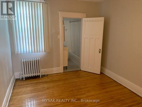 107-109 Balsam Avenue S, Hamilton, ON - Indoor Photo Showing Other Room