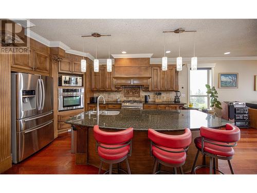 1953 Bayview Court, West Kelowna, BC - Indoor Photo Showing Other Room