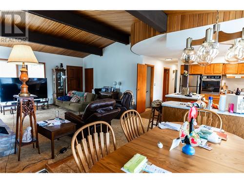 108 Ford Street, Revelstoke, BC - Indoor Photo Showing Dining Room