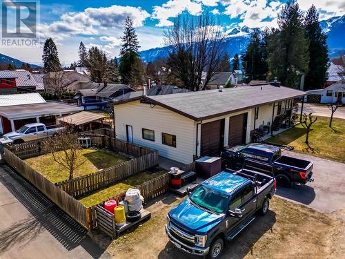 108 Ford Street, Revelstoke, BC - Outdoor