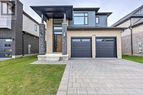 1689 Brayford Avenue, London, ON - Outdoor With Facade