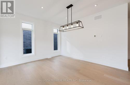 1689 Brayford Avenue, London, ON - Indoor Photo Showing Kitchen