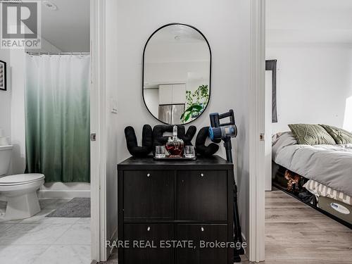 718 - 50 Bruyeres Mews, Toronto, ON - Indoor Photo Showing Bathroom