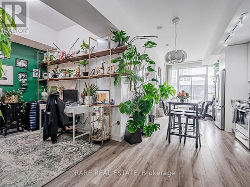 718 - 50 Bruyeres Mews, Toronto, ON - Indoor