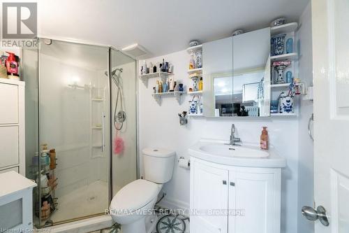 13 Rolyat Street, Toronto, ON - Indoor Photo Showing Bathroom