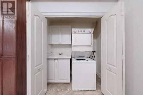 432 - 8201 Islington Avenue, Vaughan, ON - Indoor Photo Showing Laundry Room