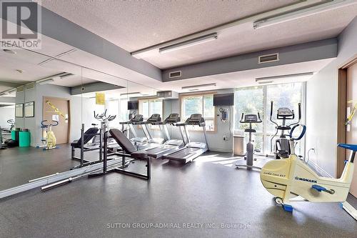 432 - 8201 Islington Avenue, Vaughan, ON - Indoor Photo Showing Gym Room