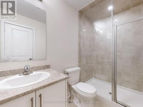 41 Kintall Way, Vaughan, ON - Indoor Photo Showing Bathroom