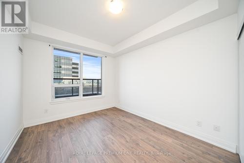 804 - 3600 Highway 7, Vaughan, ON - Indoor Photo Showing Other Room