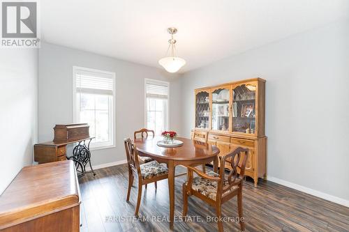 4 Callander Crescent, New Tecumseth, ON - Indoor Photo Showing Dining Room