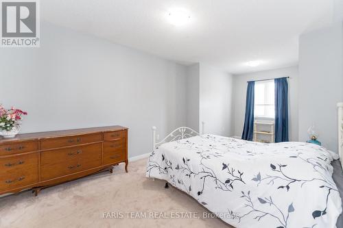 4 Callander Crescent, New Tecumseth, ON - Indoor Photo Showing Bedroom