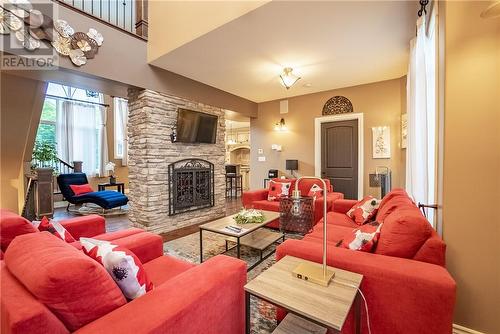 2600 Whitson Drive, Val Caron, ON - Indoor Photo Showing Living Room With Fireplace