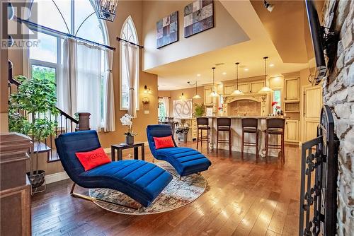 2600 Whitson Drive, Val Caron, ON - Indoor Photo Showing Living Room