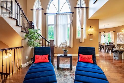 2600 Whitson Drive, Val Caron, ON - Indoor Photo Showing Living Room