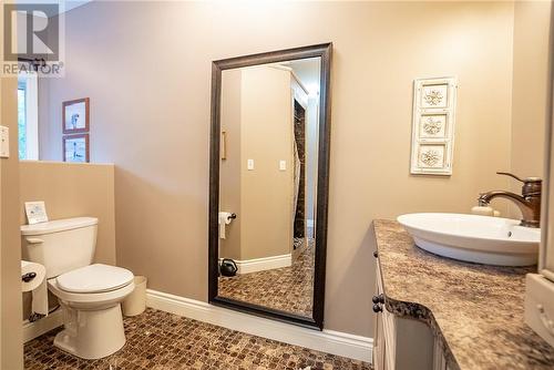 2600 Whitson Drive, Val Caron, ON - Indoor Photo Showing Bathroom