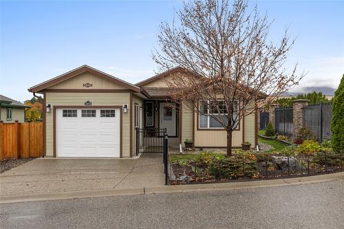 3493 Oak Crescent, West Kelowna, BC - Outdoor