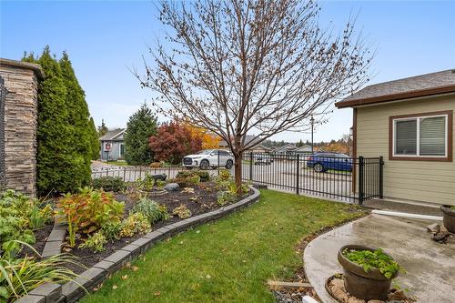 3493 Oak Crescent, West Kelowna, BC - Outdoor