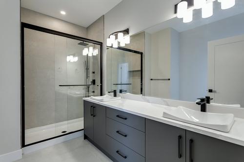 1675 Harbour View Crescent, West Kelowna, BC - Indoor Photo Showing Bathroom