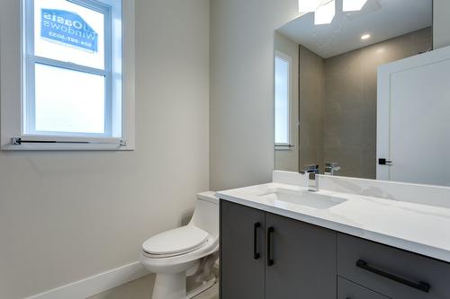 1675 Harbour View Crescent, West Kelowna, BC - Indoor Photo Showing Bathroom