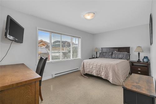 1686 Pritchard Drive, West Kelowna, BC - Indoor Photo Showing Bedroom