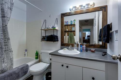 29-1471 Inkar Road, Kelowna, BC - Indoor Photo Showing Bathroom