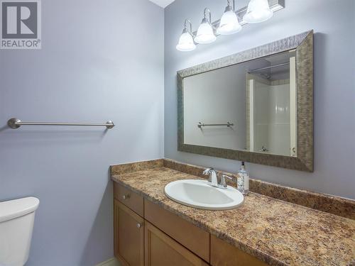 2113 Atkinson Street Unit# 904, Penticton, BC - Indoor Photo Showing Bathroom